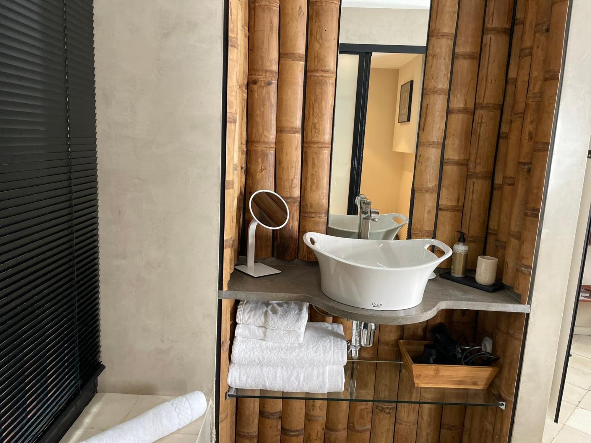 Hotel Hospederia 16 (adults Only) *